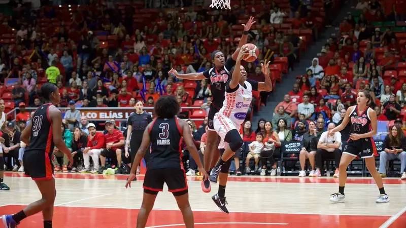 LAS CANGREJERAS DE SANTURCE IGUALAN LA SERIE FINAL DEL BSNF
