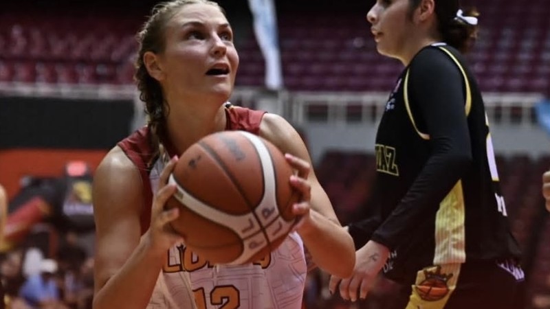 Las Leonas defendieron El Pachín y lograron su primera victoria