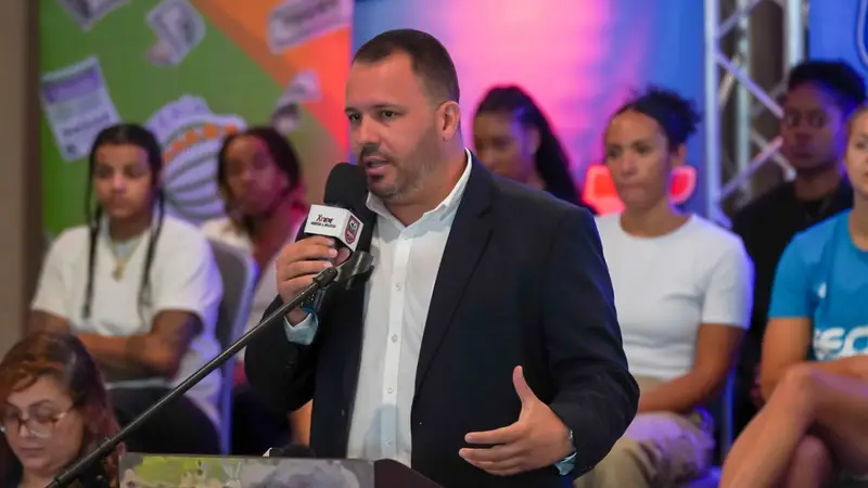 A ESCENA LA CUADRAGÉSIMA OCTAVA TEMPORADA DEL BALONCESTO SUPERIOR NACIONAL FEMENINO