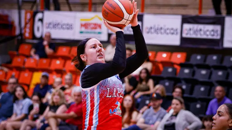 Tess Amundsen reforzará a las debutantes Monarcas