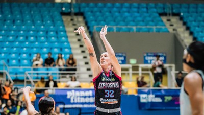 Las Explosivas de Moca ganaron en tiempo extra y habrá un séptimo juego
