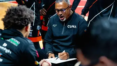 Eddie Casiano asume las riendas de las Cafetaleras