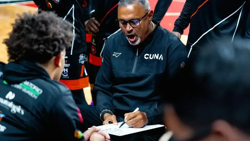 Eddie Casiano asume las riendas de las Cafetaleras