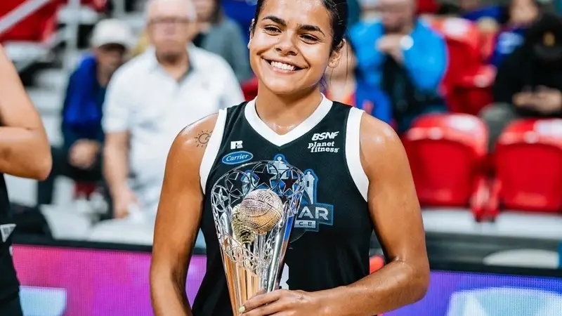 Nina De León es la Más Valiosa del Juego de Estrellas