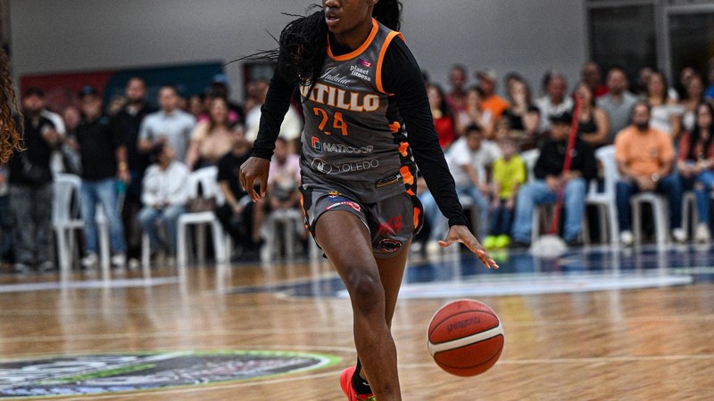 Ganaderas y Pollitas pegan primero en los cuartos de final del BSNF