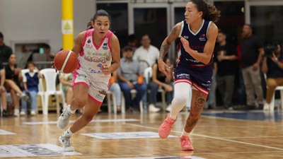 Moca se lleva el primer juego en la final del BSNF