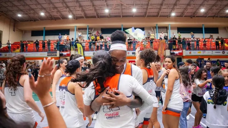 HATILLO CLASIFICA LAS SEMIFINALES EN SU PRIMER AÑO DE PARTICIPACIÓN