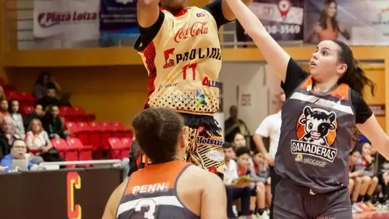 MOCA CLASIFICA A LAS SEMIFINALES