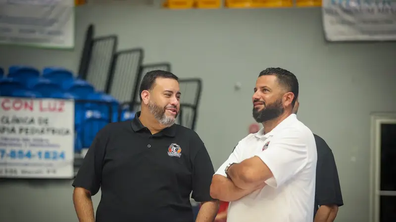 TONY RUIZ ES EL DIRIGENTE DEL AÑO