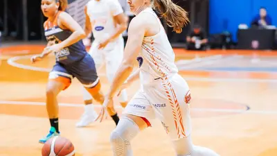 SANTURCE SOBREVIVE EN EL CLEMENTE