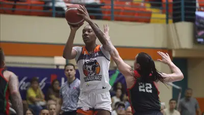 HATILLO ARRANCA CON VICTORIA EN LOS CUARTOS DE FINAL