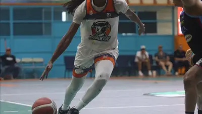 HATILLO Y MOROVIS DOMINAN LA JORNADA DE HOY