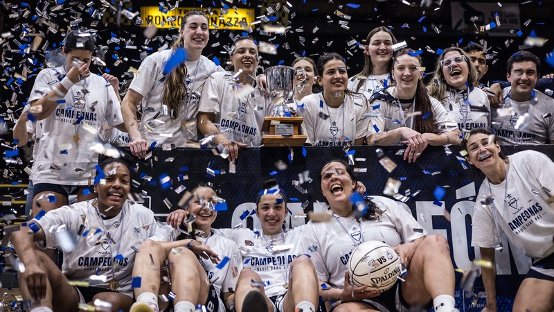 Playeras campeonas