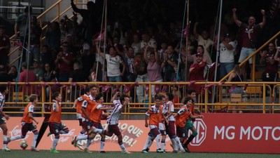 Prospectos y Élites se alistan para su primera jornada del Apertura 2025